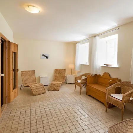 Апартаменты In Der Ersten Etage Des Herrenhauses